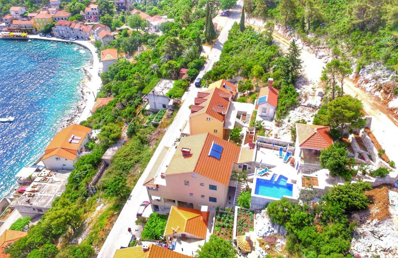 Adriatic - Apartment With Jacuzzi Sobra Esterno foto